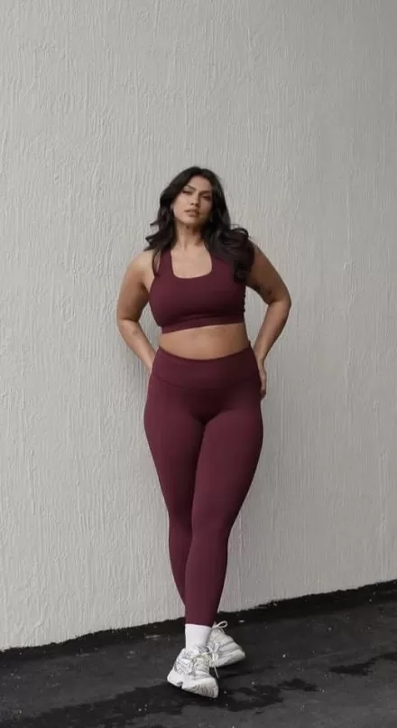 Анкета Римма, возраст 26, от 10000 ₽